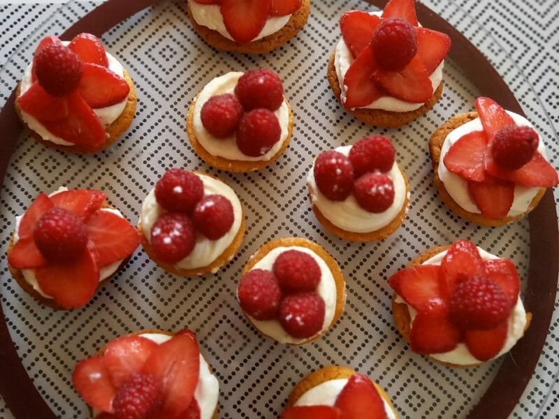 Cliquez pour zoomer ! Tarte aux fraises sans cuisson Thermomix par Fredouilli