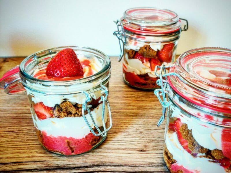 Cliquez pour zoomer ! Tiramisu aux fraises en verrines Thermomix par Audrery