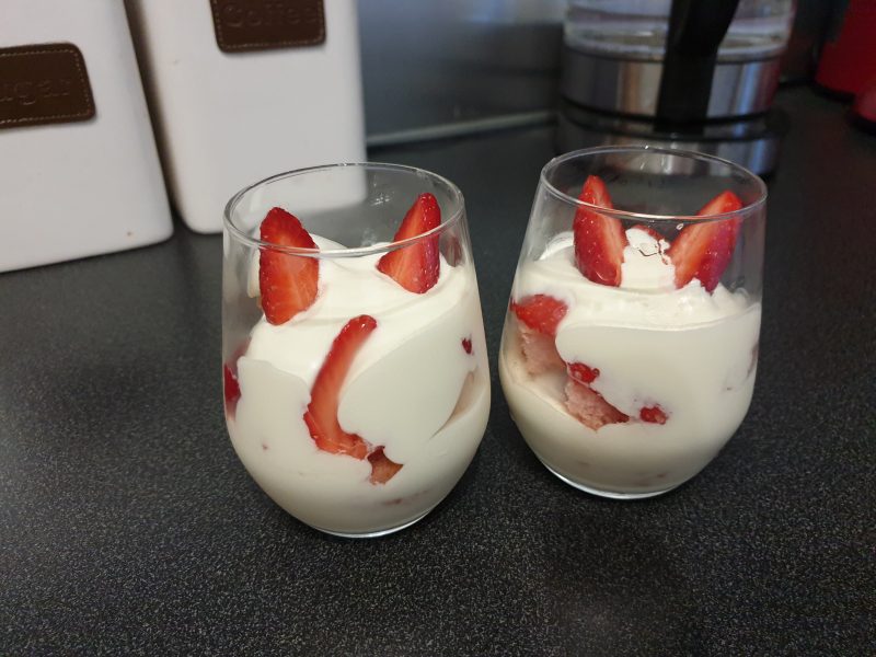 Cliquez pour zoomer ! Délices fraises et chocolat blanc Thermomix par alexparis38