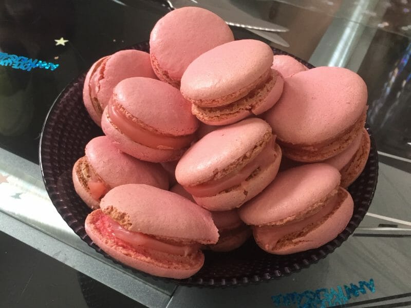 Cliquez pour zoomer ! Ganaches coco et fraise tagada pour macarons Thermomix par AnaYs