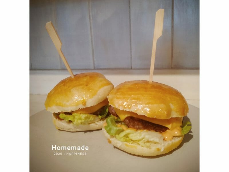 Cliquez pour zoomer ! Pains hamburger Thermomix par Stephlo78