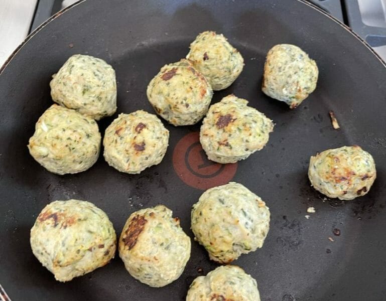 Cliquez pour zoomer ! Boulettes de dinde, courgettes et cumin Thermomix par Poco