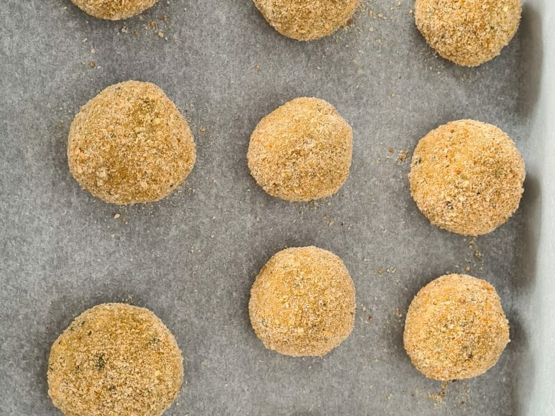 Cliquez pour zoomer ! Boulettes d’aubergines au parmesan Thermomix par karine17400