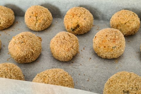 Cliquez pour zoomer ! Boulettes d’aubergines au parmesan Thermomix par karine17400