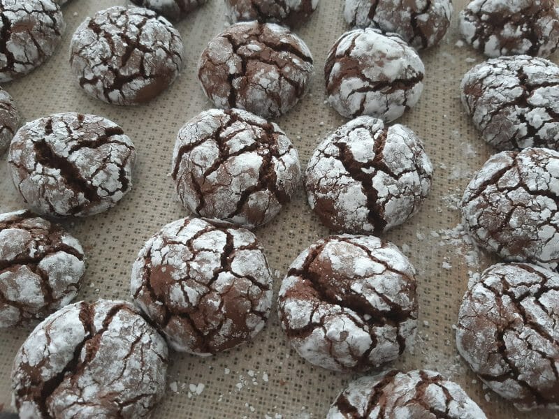 Cliquez pour zoomer ! Craquelés au chocolat Thermomix par lola79