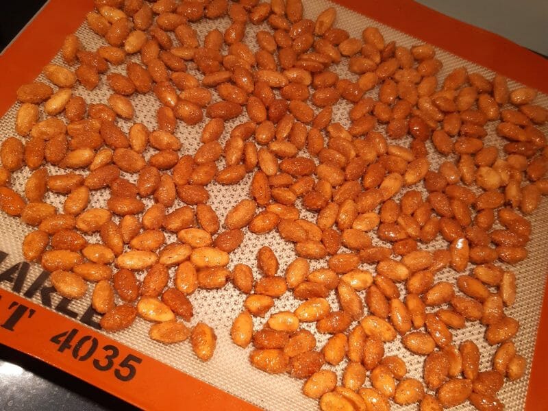 Cliquez pour zoomer ! Amandes grillées à la cannelle et au miel Thermomix par lola79