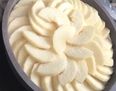 Cliquez pour zoomer ! Gâteau aux pommes et mascarpone Thermomix par kikinette11