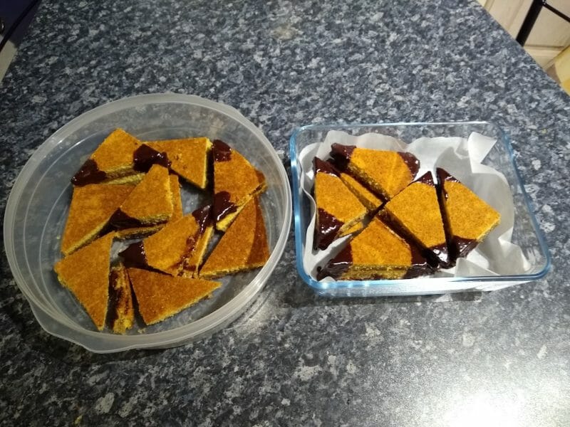 Cliquez pour zoomer ! Triangles aux noisettes Thermomix par Karena10