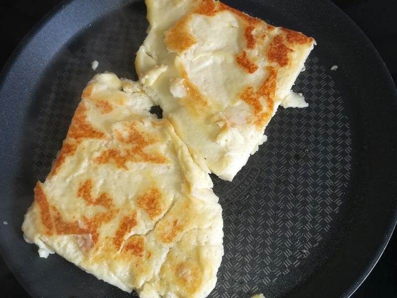 Cliquez pour zoomer ! Griesknepfle – Galettes de semoule alsaciennes Thermomix par Lulu7795