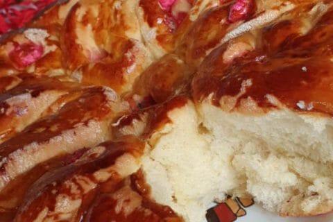 Cliquez pour zoomer ! Brioche aux pralines roses Thermomix par Loule6