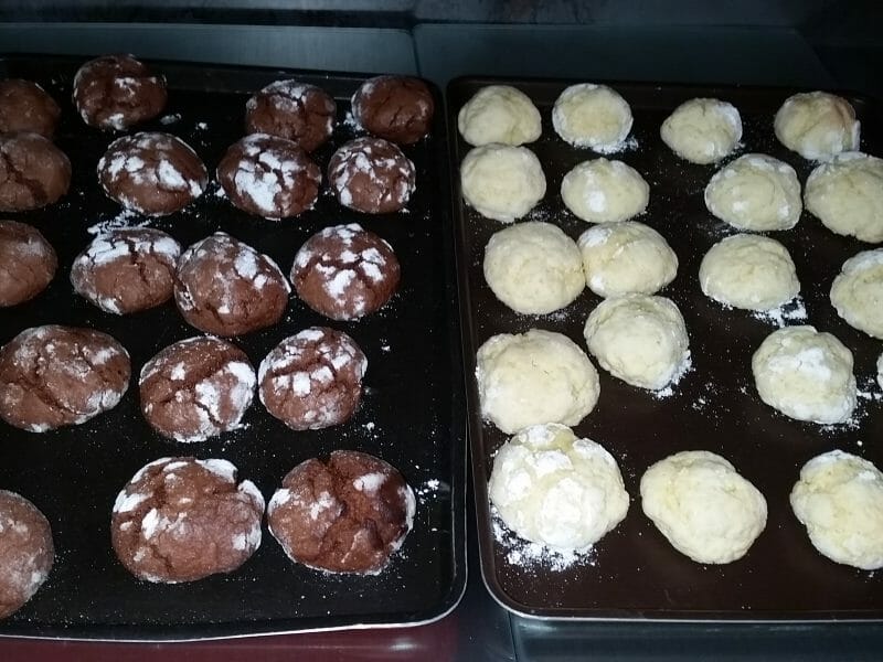 Cliquez pour zoomer ! Craquelés au chocolat Thermomix par NE07