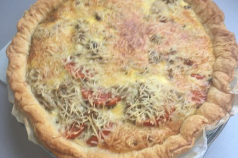 Cliquez pour zoomer ! Tarte au thon, tomate et moutarde Thermomix par xena.