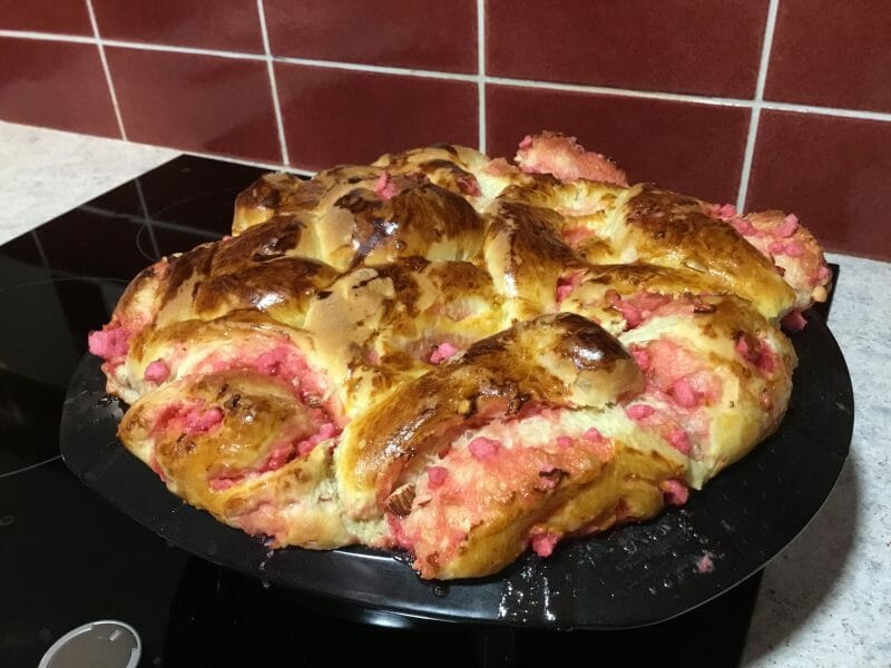 Cliquez pour zoomer ! Brioche aux pralines roses Thermomix par Manou2309