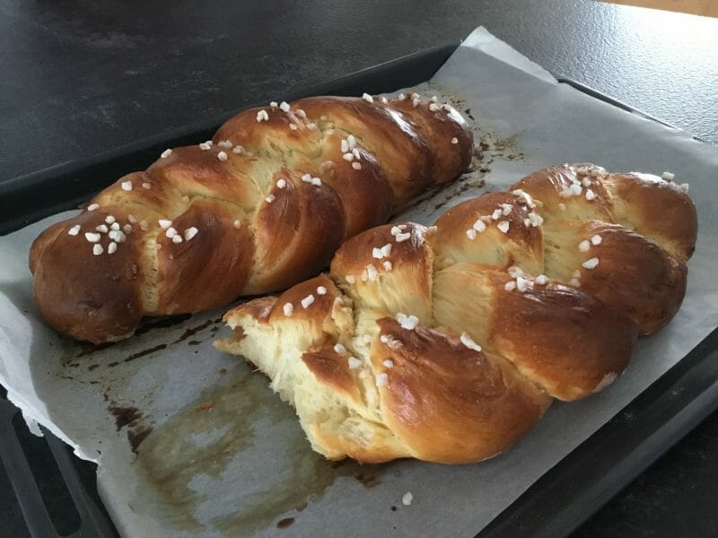 Cliquez pour zoomer ! Brioche tressée à la mie filante Thermomix par Manou2309