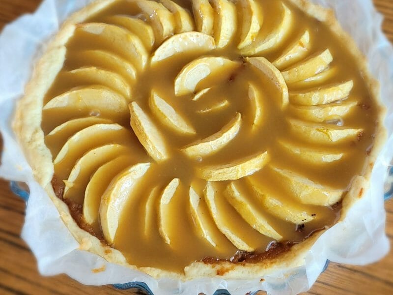 Cliquez pour zoomer ! Tarte pom’pote et caramel beurre salé Thermomix par sandraenzolouna