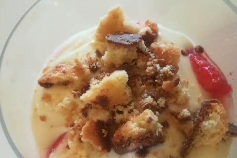 Cliquez pour zoomer ! Délices fraises et chocolat blanc Thermomix par HannaGaby