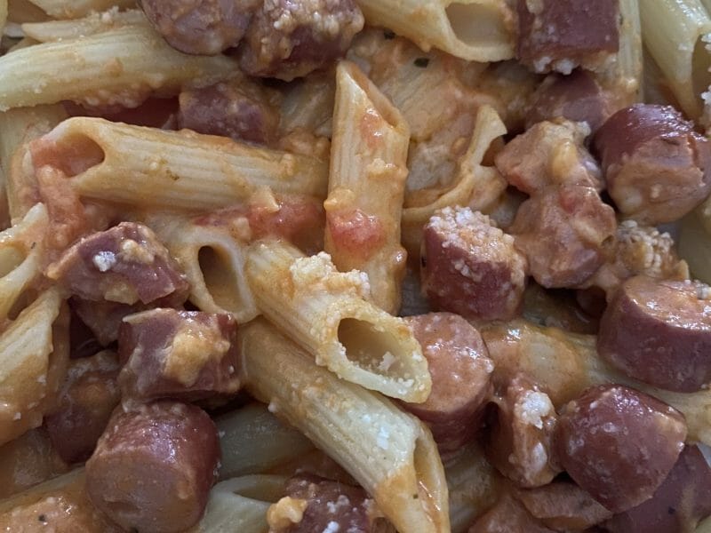 Cliquez pour zoomer ! Pâtes sauce rosée ail et basilic Thermomix par Nadou973