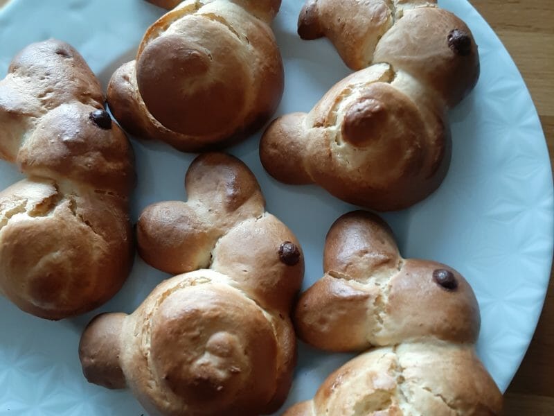 Cliquez pour zoomer ! Brioches lapin de Pâques Thermomix par DidineNath