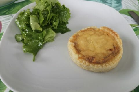 Cliquez pour zoomer ! Tarte feuilletée aux oignons Thermomix par Scorpion68