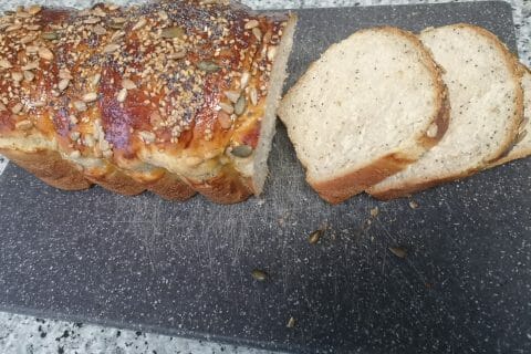 Cliquez pour zoomer ! Pain de mie aux blancs d’oeufs et aux graines de céréales Thermomix par Scorpion68