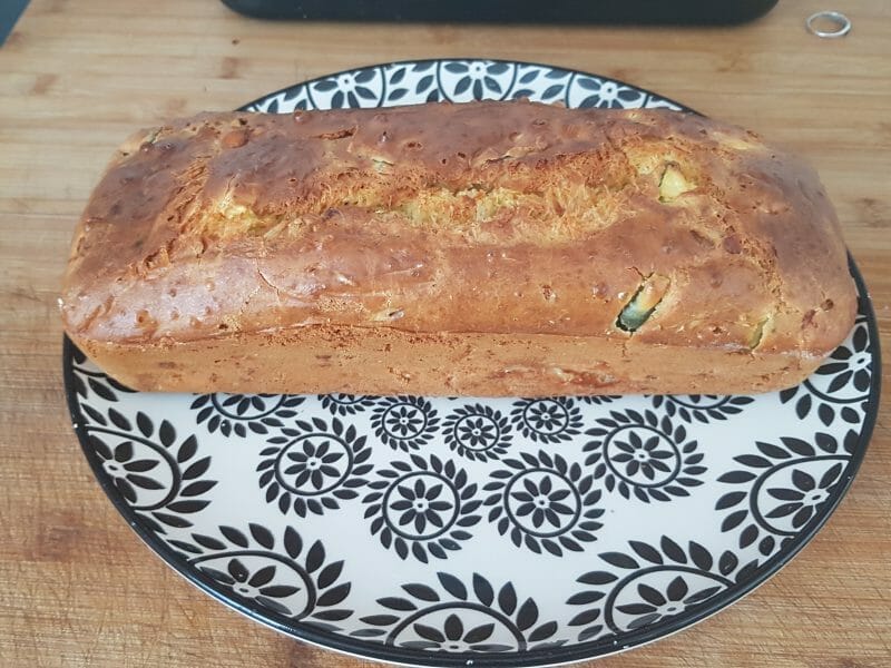Cliquez pour zoomer ! Cake au saumon Thermomix par MonsieurCuisine03