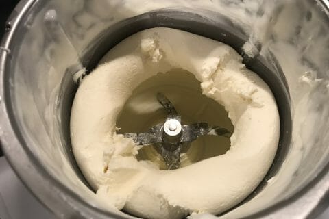 Cliquez pour zoomer ! Bûche Ferrero Rocher Thermomix par nanagrub