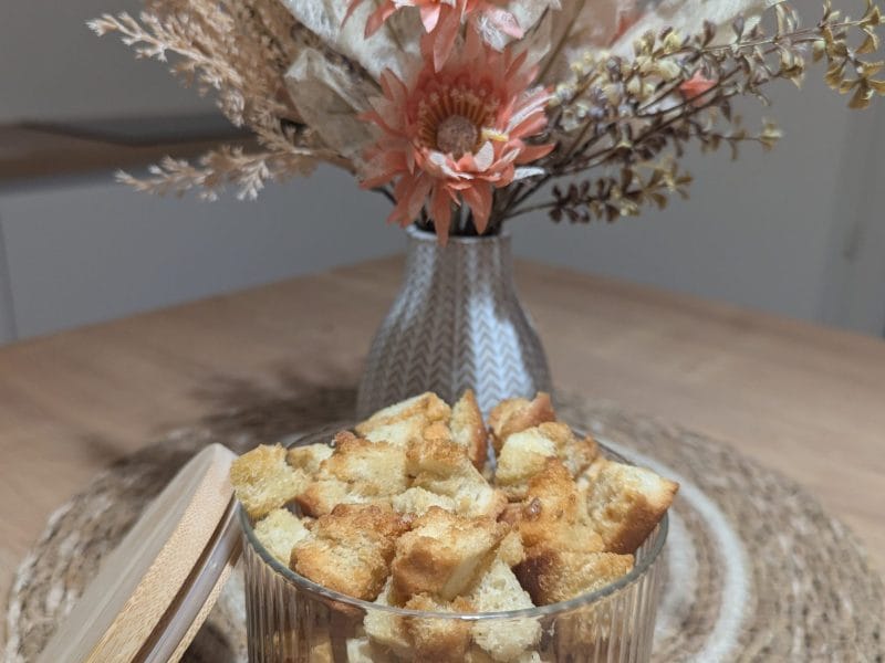 Cliquez pour zoomer ! Croutons à l’ail Thermomix par choubidou51