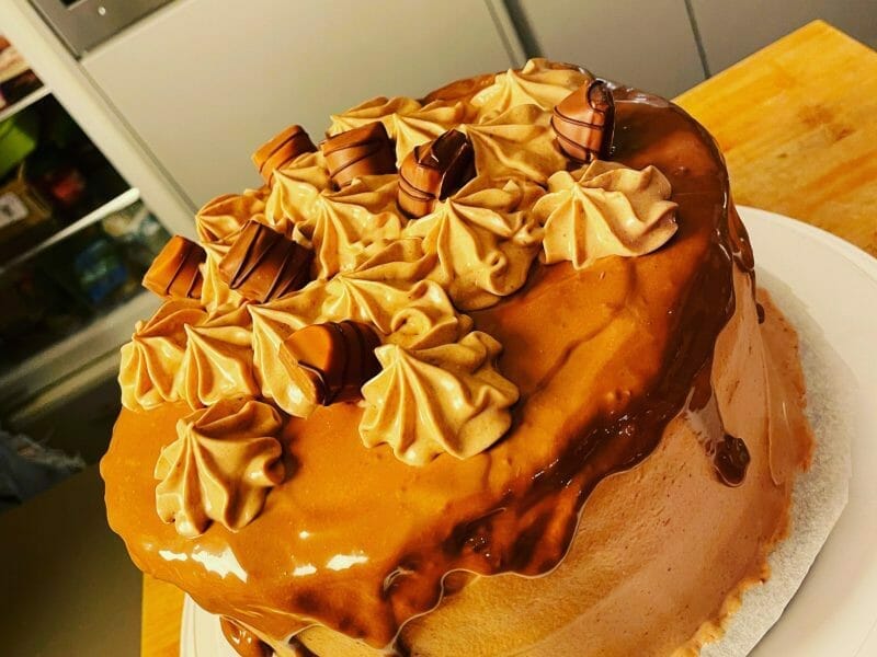 Cliquez pour zoomer ! Layer cake Kinder Bueno Thermomix par Zouline