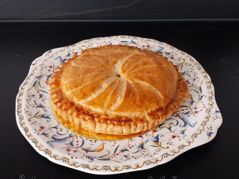 Cliquez pour zoomer ! Galette des rois à la frangipane Thermomix par Richard-Bxl