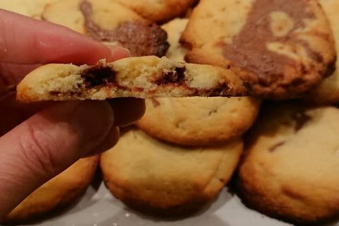 Cliquez pour zoomer ! Cookies fourrés au nutella Thermomix par nany19