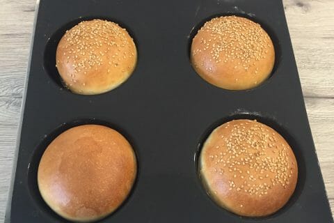 Cliquez pour zoomer ! Pains hamburger Thermomix par amyayouzay