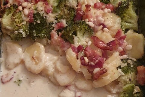 Cliquez pour zoomer ! Gratin de pommes de terre et brocolis Thermomix par Cécile
