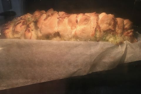 Cliquez pour zoomer ! Pain à l’ail, persil et mozzarella Thermomix par blandine