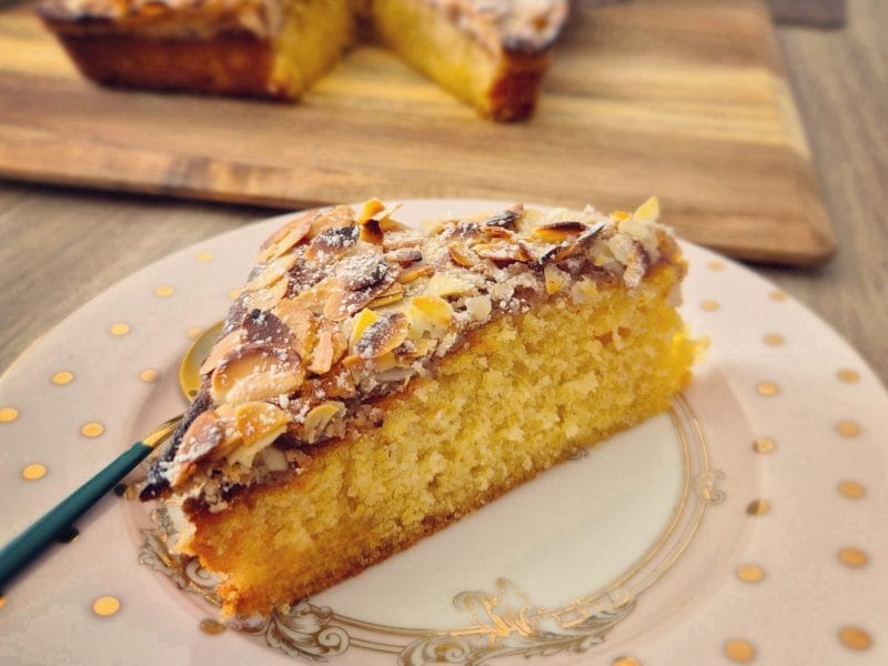 Cliquez pour zoomer ! Gâteau façon croissant aux amandes Thermomix par Insta @maggielesbonspetitsplats