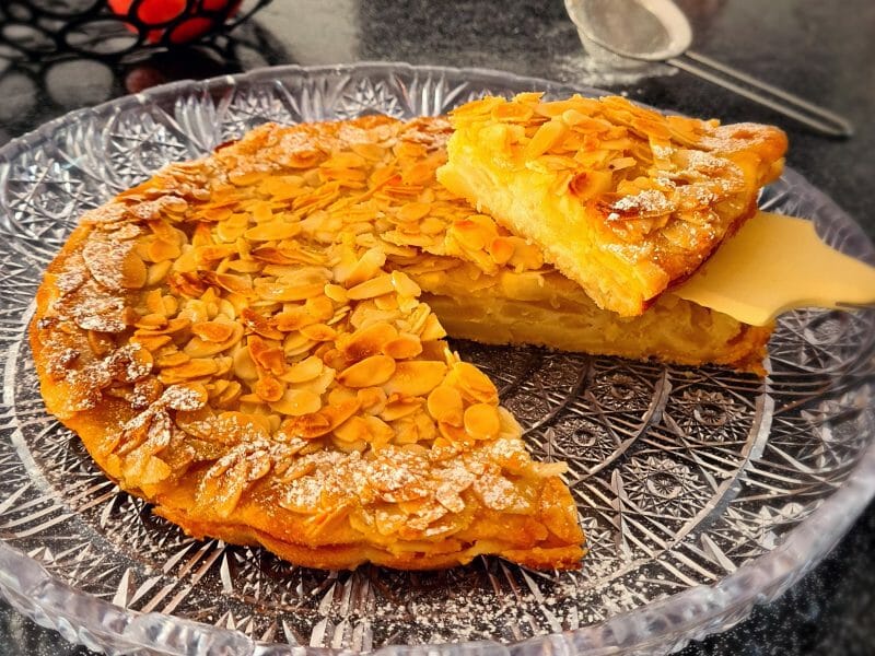 Cliquez pour zoomer ! Grimolle aux pommes et aux amandes Thermomix par Insta @maggielesbonspetitsplats