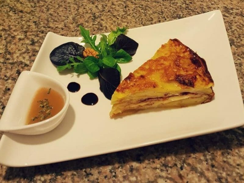 Cliquez pour zoomer ! Gâteau invisible raclette Thermomix par Insta @maggielesbonspetitsplats