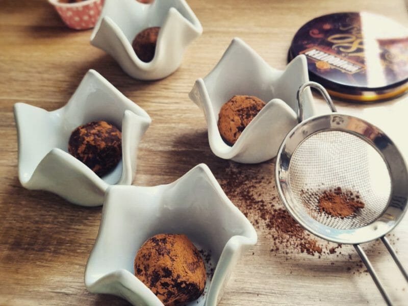 Cliquez pour zoomer ! Truffes au tiramisu Thermomix par Insta @maggielesbonspetitsplats