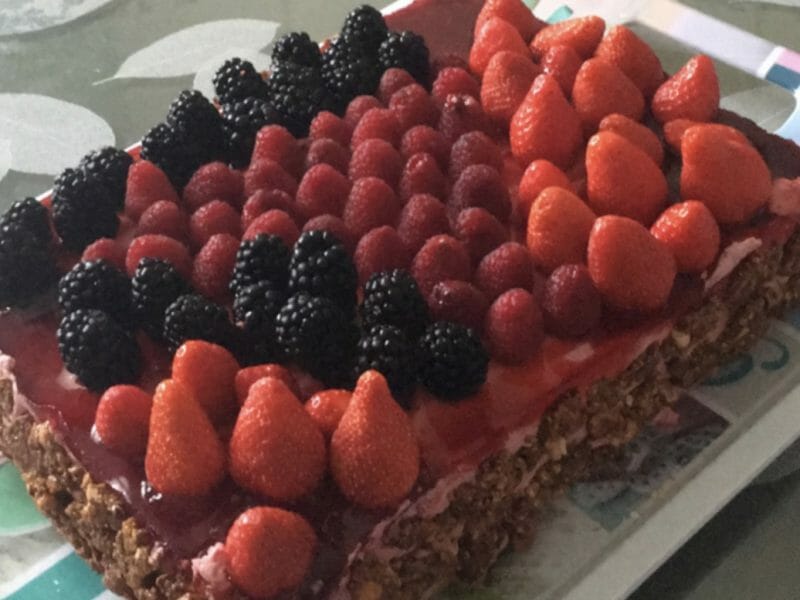 Cliquez pour zoomer ! Mousse à la framboise et son coulis Thermomix par jocelyne38