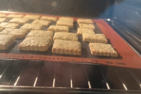 Cliquez pour zoomer ! Sablés sucrés à la vache qui rit Thermomix par fanoche59