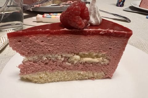 Cliquez pour zoomer ! Bavarois aux framboises Thermomix par fanoche59