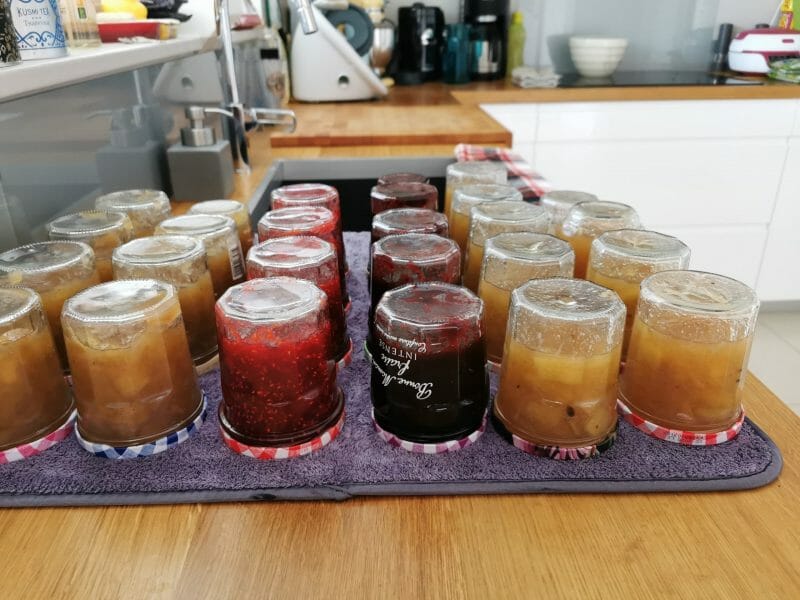 Cliquez pour zoomer ! Confiture de rhubarbe Thermomix par Queen of Cheesecake 👑