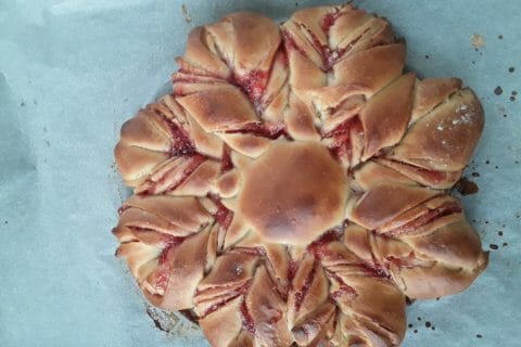 Cliquez pour zoomer ! Brioche étoilée au Nutella au Thermomix