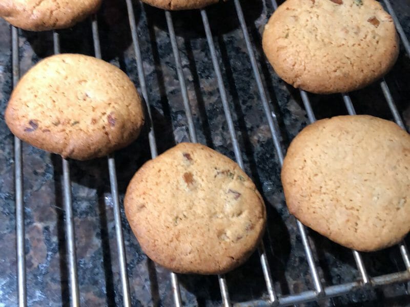 Cliquez pour zoomer ! Cookies romarin et abricots Thermomix par ciaobella