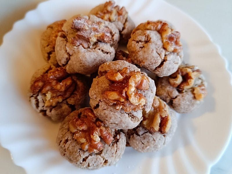 Cliquez pour zoomer ! Ghribas aux noix et amandes Thermomix par Fabiiola