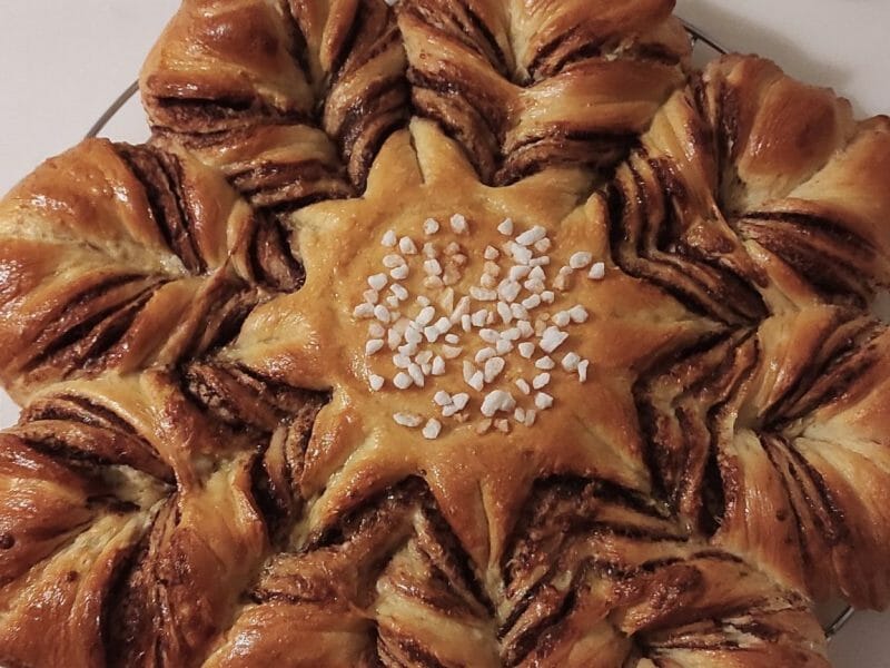 Cliquez pour zoomer ! Brioche étoilée au Nutella Thermomix par Fabiiola