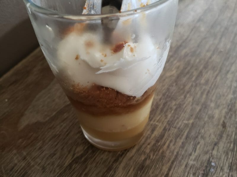 Cliquez pour zoomer ! Verrines pommes caramel et spéculoos Thermomix par nassera35