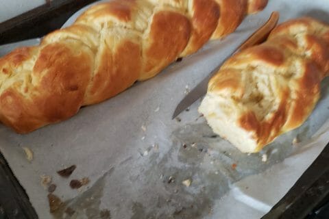 Cliquez pour zoomer ! Brioche tressée à la mie filante au Thermomix