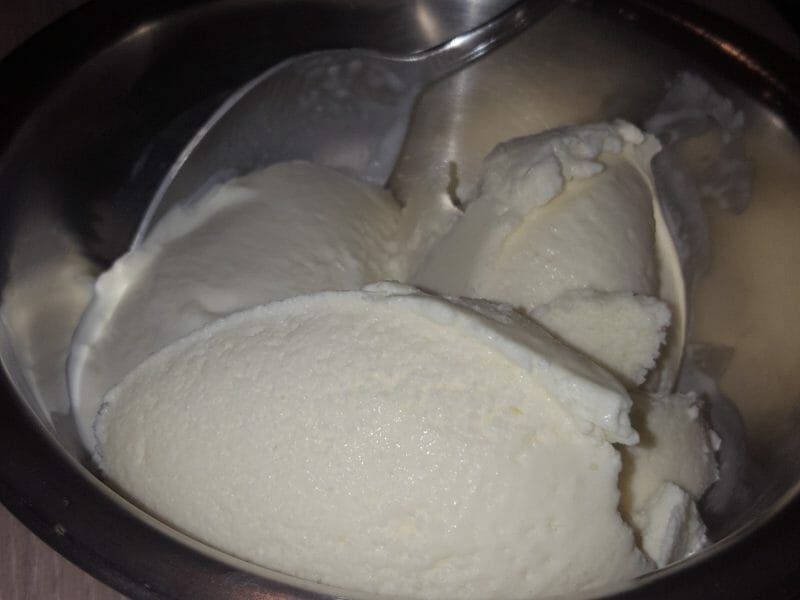 Cliquez pour zoomer ! Glace au yaourt Thermomix par Babeth