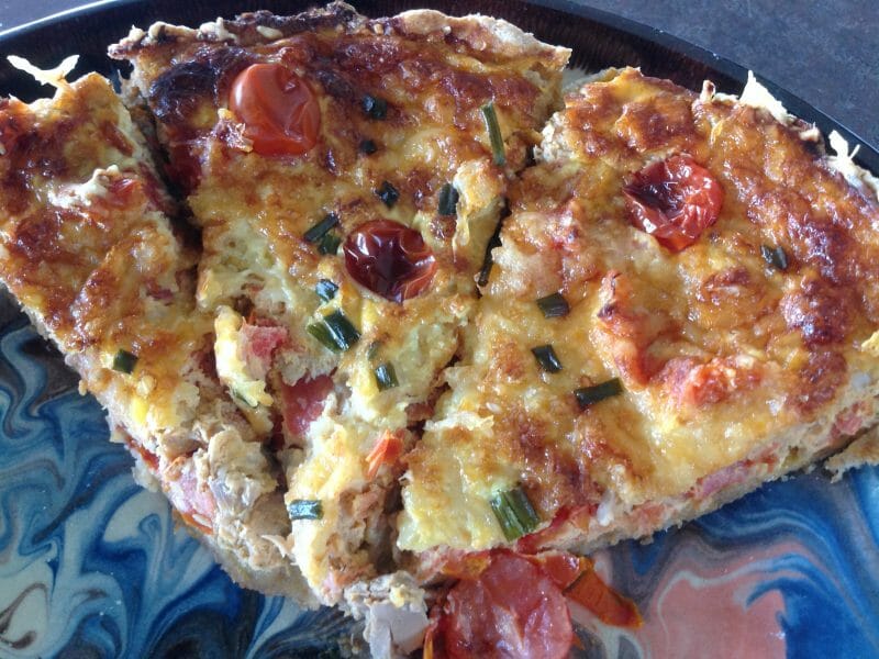 Cliquez pour zoomer ! Tarte au thon, tomate et moutarde Thermomix par Vivi