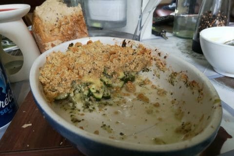 Cliquez pour zoomer ! Crumble courgettes, basilic et parmesan Thermomix par charlene8426